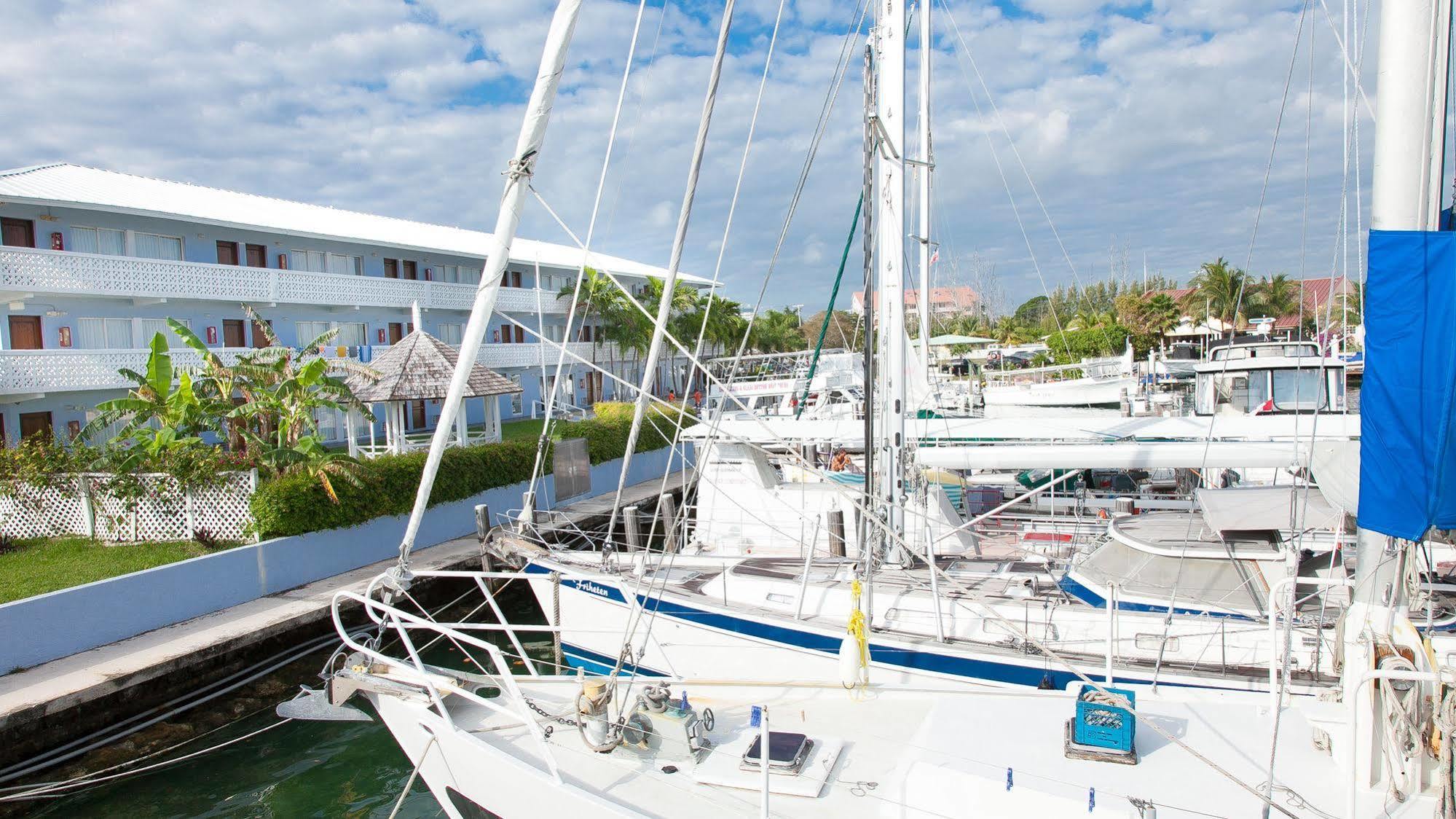 Flamingo Bay Hotel & Marina Freeport Exteriér fotografie