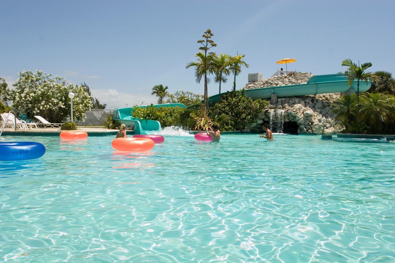 Flamingo Bay Hotel & Marina Freeport Exteriér fotografie